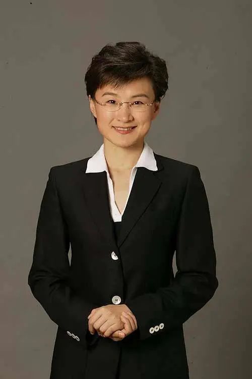 央视主持人董倩:被观众骂刀子嘴,我步步紧逼,其实于心不忍插图9