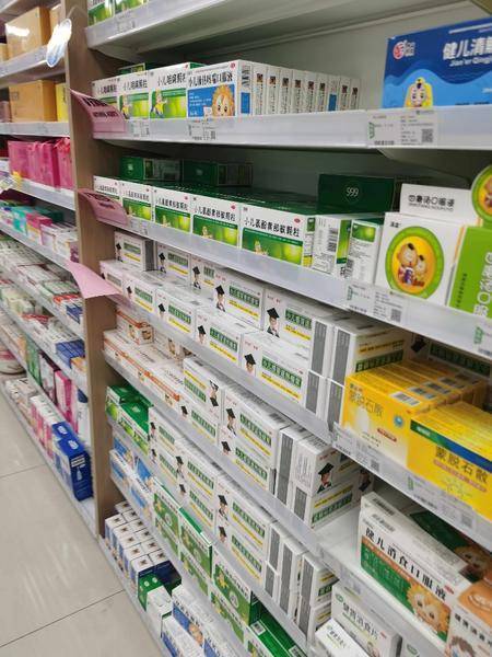 走访西安药店感冒药逐渐增多 布洛芬仍一药难求-腾讯新闻