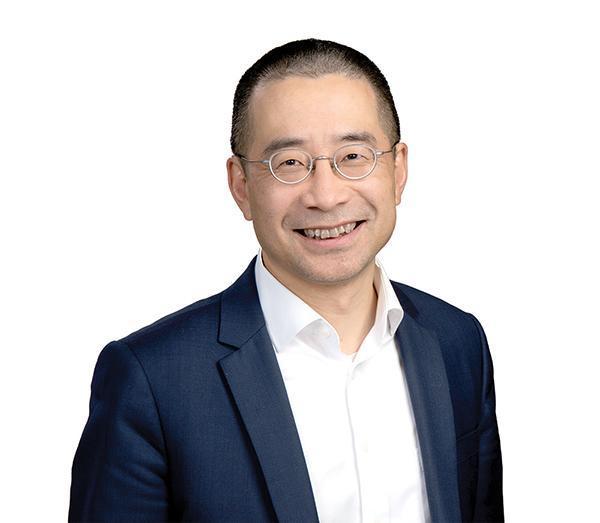 施耐德电气执行副总裁尹正:创新和协同是"双碳"落地的中坚力量_腾讯