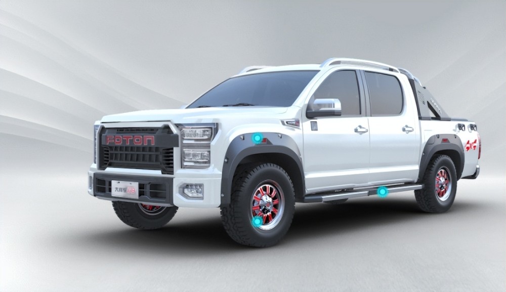 作为一款皮卡,福田大将军g9外形高大威猛,不论身处何方都能让人注意到