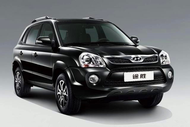 骥伏枥的第一代途胜逐渐退出历史舞台,将接力棒交到了第二代途胜手中