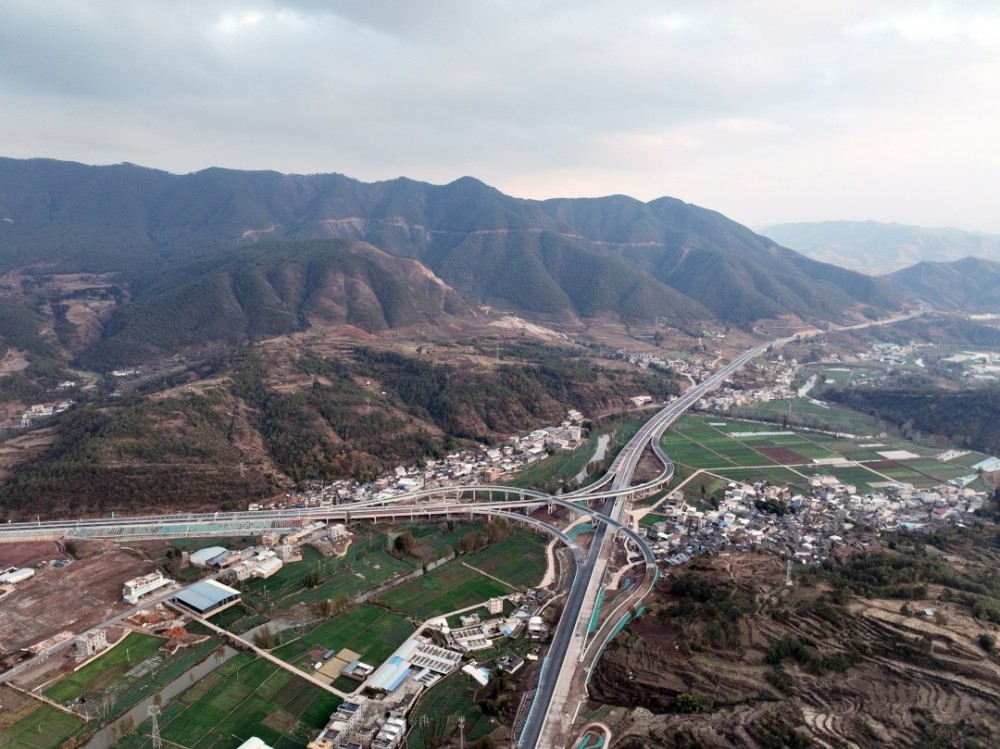 德昌至会理高速公路为《四川省高速公路网规划(2022—2035年)》中"