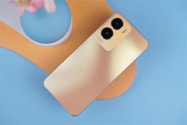 轻薄千元机vivo y35图赏