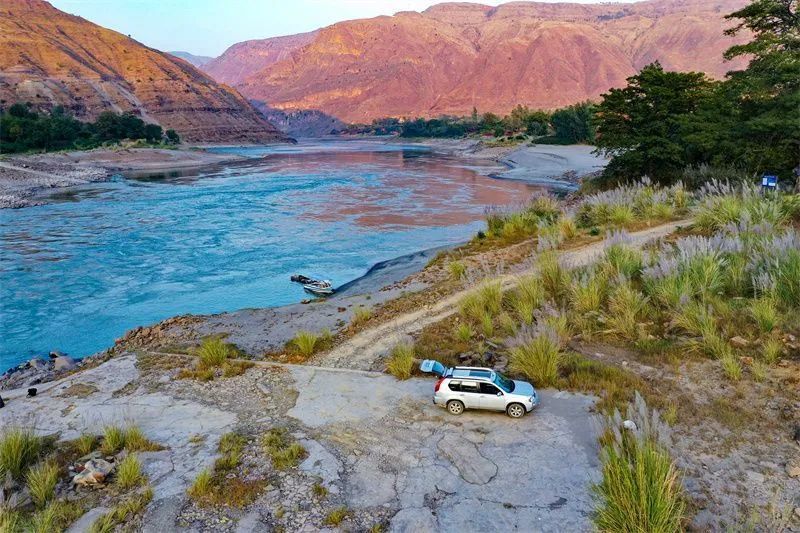 遇见楚雄醉美元谋江边乡金沙湖风光魅力无限