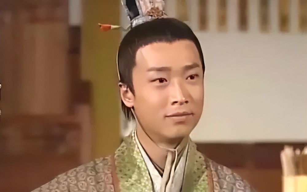 马浚伟:最帅"康熙",52岁不婚不育,考北大,一年拿了20多个证_腾讯新闻