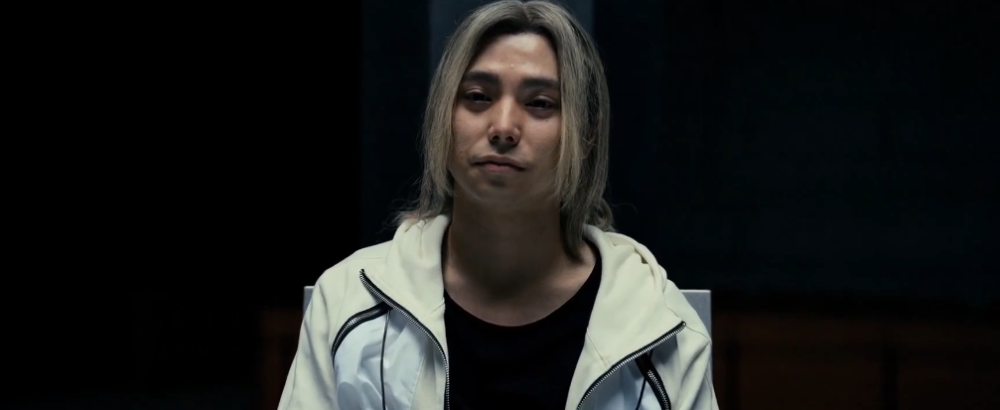 作为一部爽剧,苣屋(村上虹郎 饰)独自参加的" 红桃j"和"方片k"两项