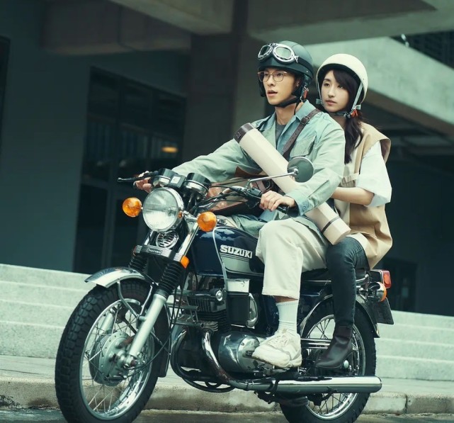 观影无门槛,时间线设定有新意,《想见你》值得内地电影人深思_腾讯