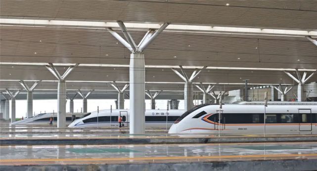 恢复开行的普速直通列车郑州-深圳东 z146/7次深圳东-郑州 z148/5次(1