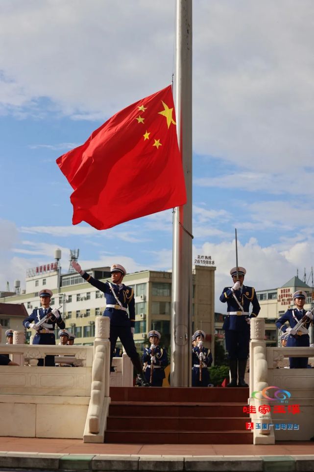 预告丨1月1日上午9点我市将在聂耳广场举行升国旗仪式