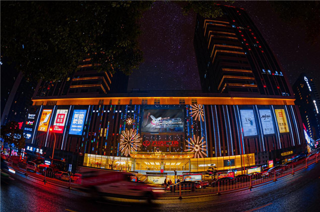 湖南万达"成长记":12城16店 砥砺奋进第十年_腾讯新闻