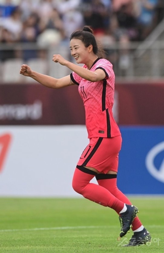 崔宥莉(28岁,韩国wk联赛仁川现代制铁/韩国国家队前锋)对于韩国女足的