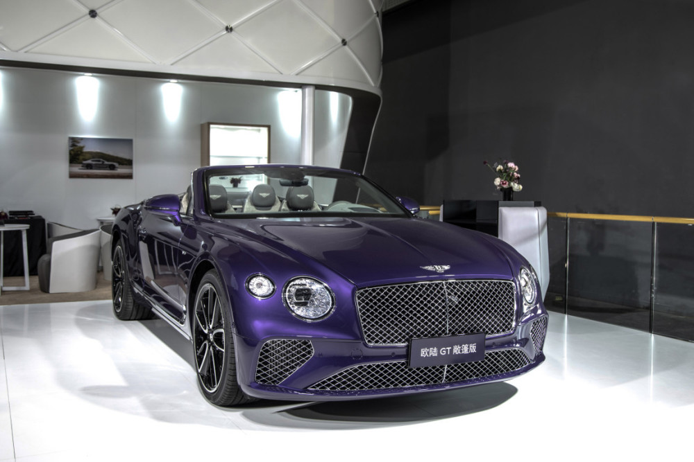 宾利汽车亮相2022广州国际车展宾利飞驰s上演中国首秀