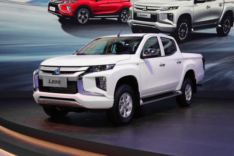 帕杰罗皮卡版广州车展实拍三菱l200