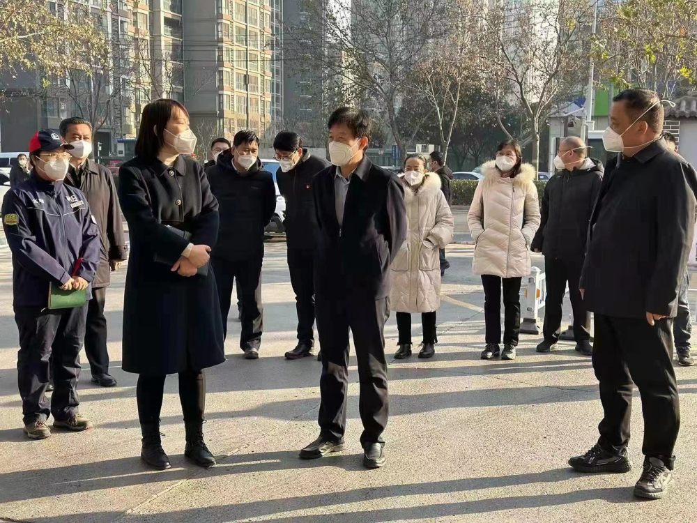 郑东新区党工委书记孙建功调研安全生产及市场供应工作