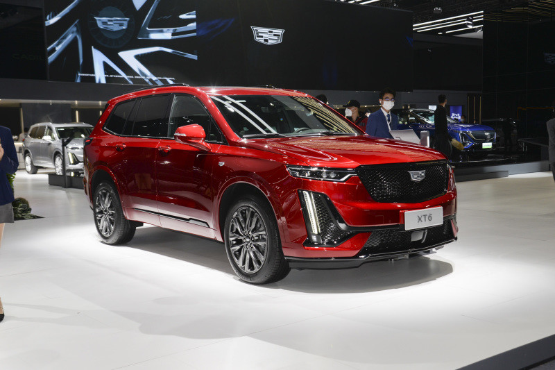 2022广州车展凯迪拉克xt6铂金黑钻版亮相