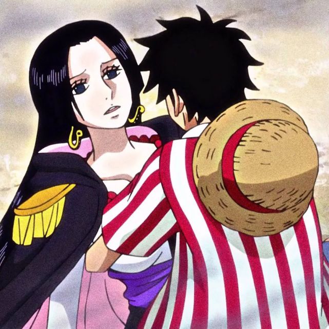 海贼王壁纸-路飞与女帝,的确非常合适