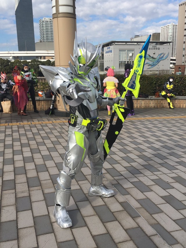 c101假面骑士系列硬核cos夜骑与魔进两位骑士演员现场互动