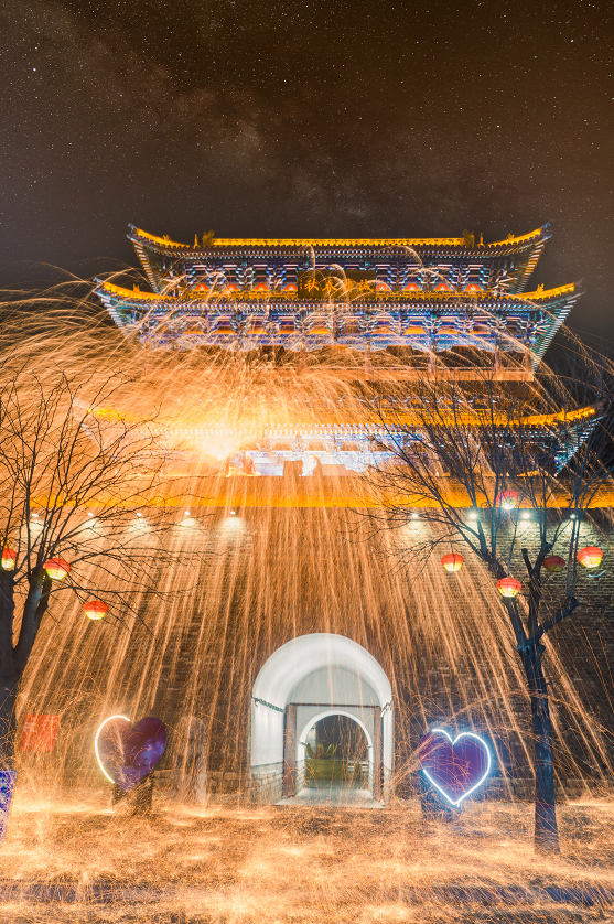 忻州古城|跨年告白计划!一起点亮2023!_腾讯新闻