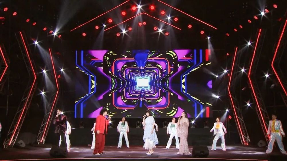 新年歌曲串烧(新年歌曲串烧大串烧大碟)