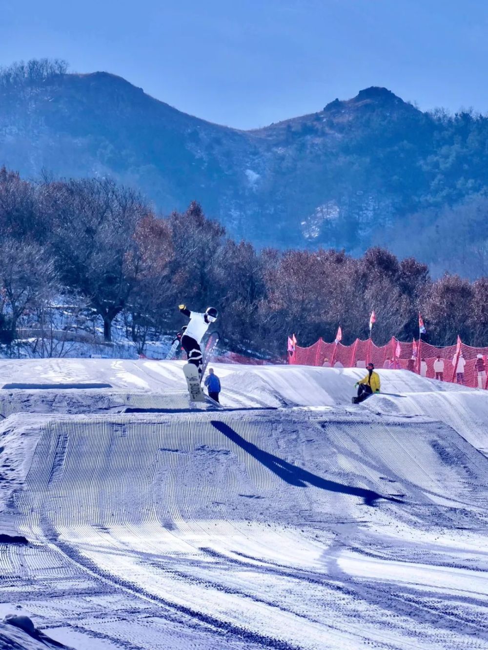 2023第一场滑雪安排烟台这些超赞滑雪场藏不住了