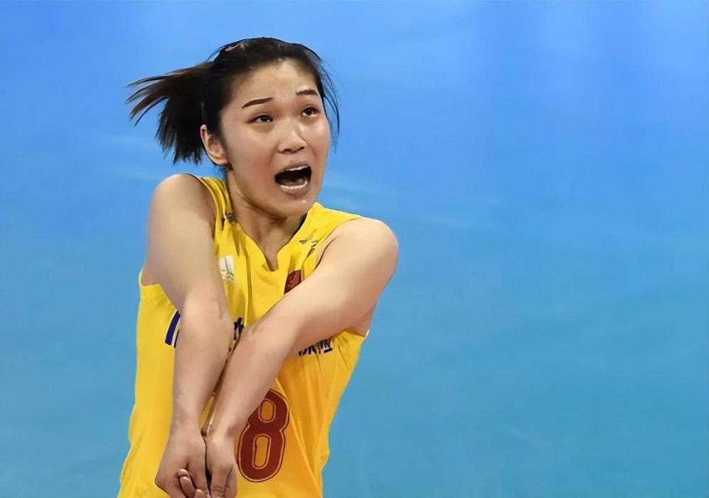女排自由人最新排名揭晓,王梦洁仅列第3,王唯漪未进前5_腾讯新闻