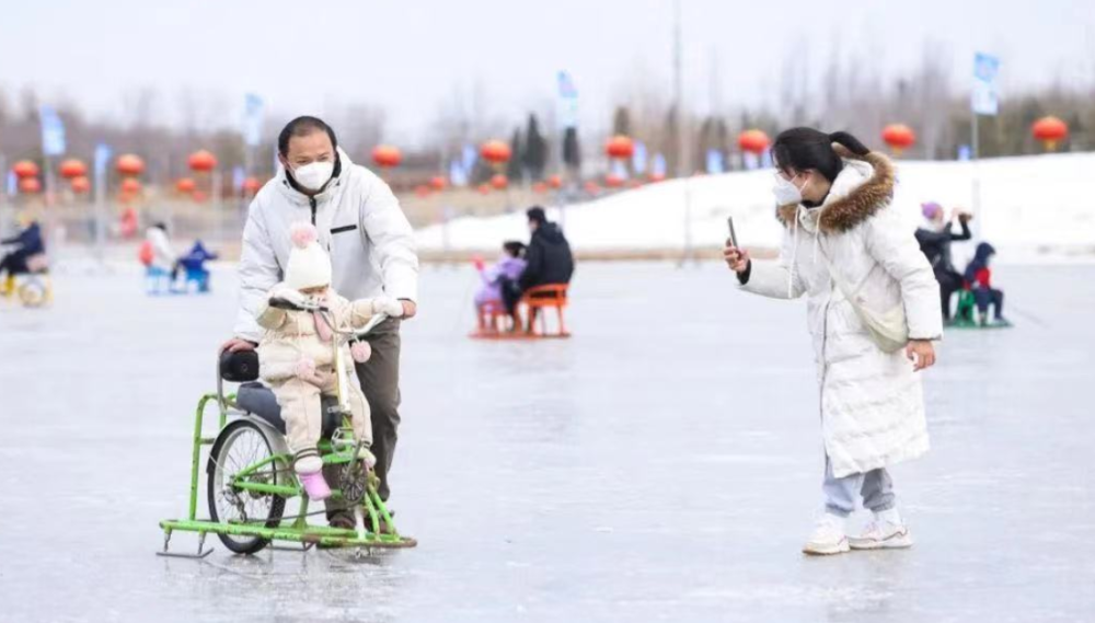 公园玩冰雪庆新年！北京元旦游园人数达147.6万人次英孚英语教学2023已更新(今日/腾讯)