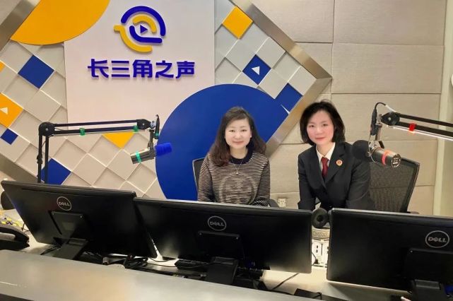 广播未爱而来做孩子们的护花使者检察官宋晓红做客长三角人物周刊
