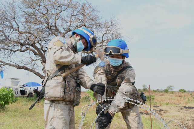 中国第九批赴南苏丹（朱巴）维和步兵营完成首次长巡任务_腾讯新闻