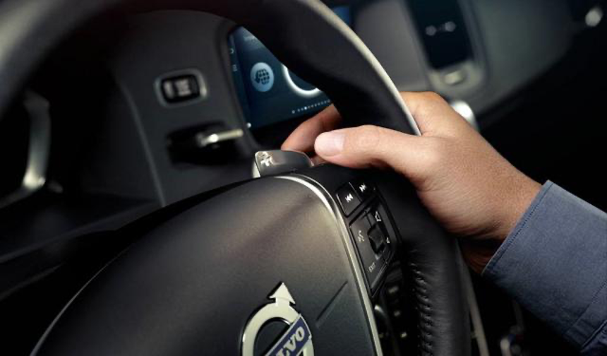 燃油车上越来越流行的拨杆式换挡是一种怎样的存在_腾讯新闻