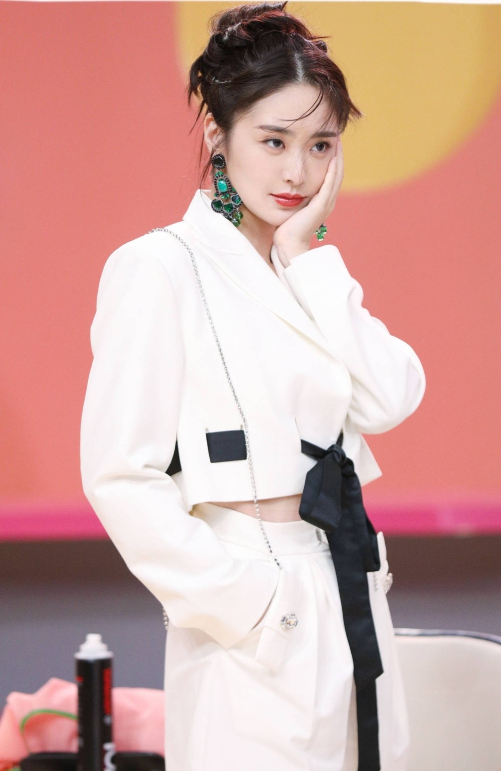 湖南卫视主持人刘烨辞职,主动提交离职申请,三十三岁想重新开始_腾讯