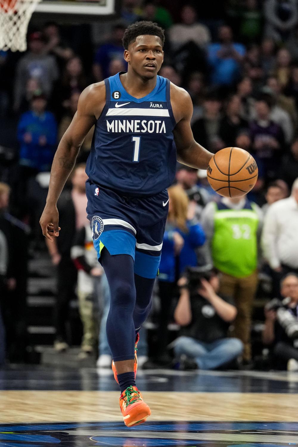 爱德华兹首节8中6砍下14分