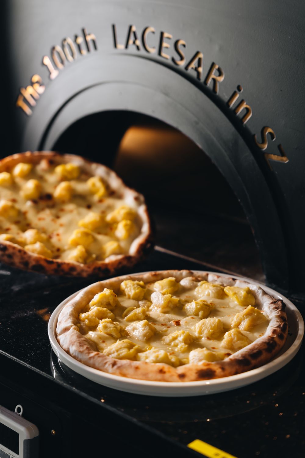 单城门店破百,首创榴莲披萨的乐凯撒又在酝酿什么新王牌?