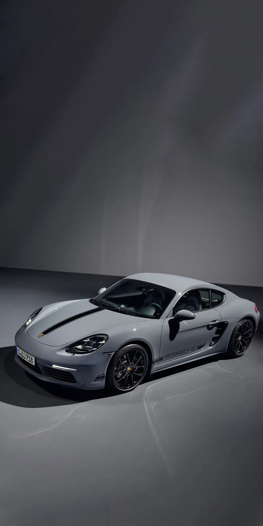 手机壁纸,点击图片,长按保存图片,在手机"设置"中添加成桌面或锁屏