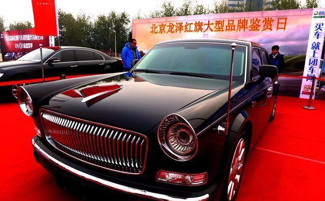 曹德旺的红旗l5当初700万买的,但车放在那里快5年了,红旗老板打电话问