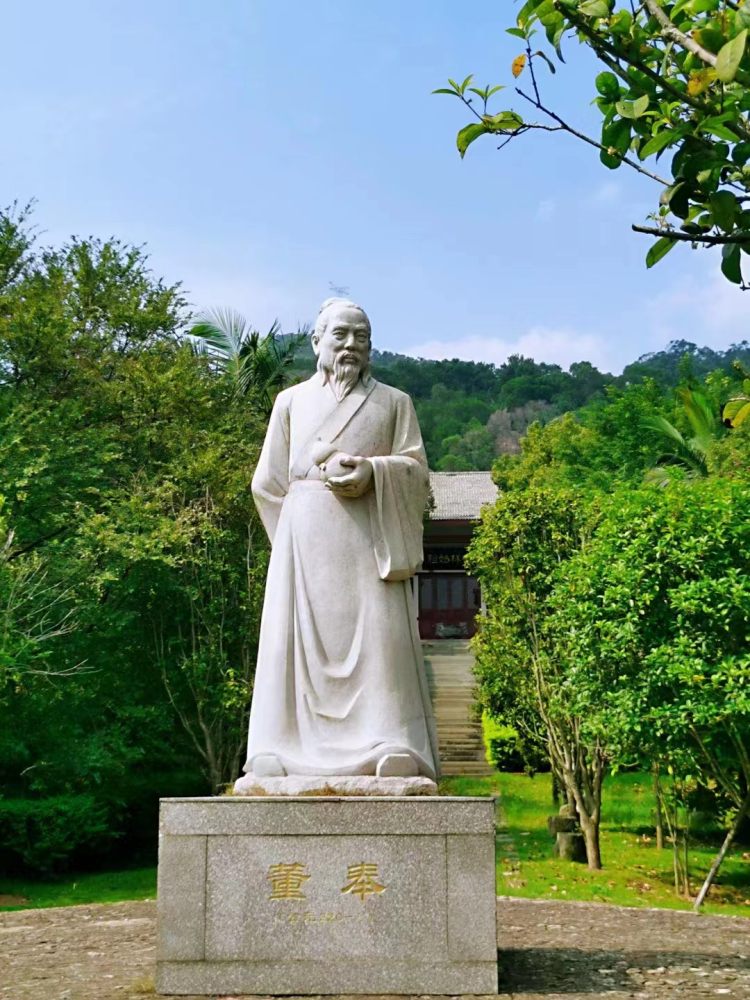 八闽文脉·人物丨"医仙"董奉:"杏林春暖"济苍生_腾讯新闻