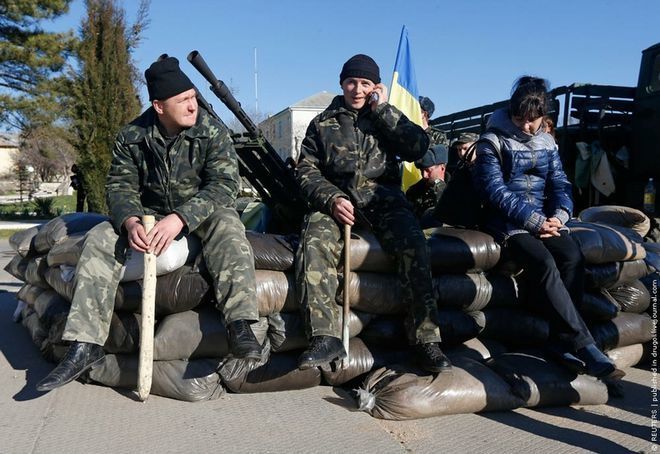 2014年克里米亞戰爭俄軍攻佔最後一個烏克蘭軍事基地