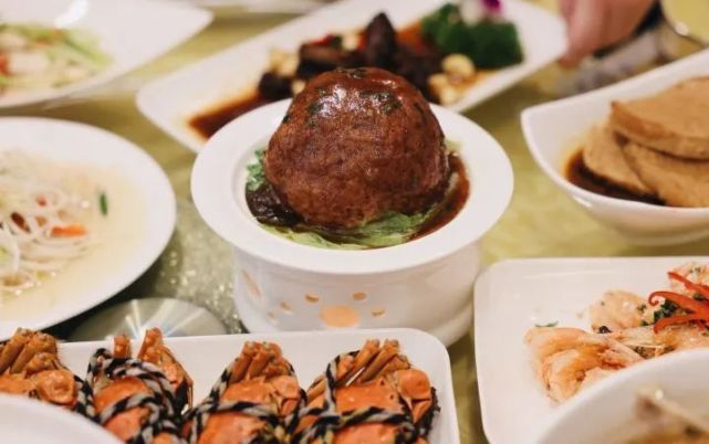 杭城年夜饭最新预订指南！各家饭店会确认、调整此前预订情况，这几天可以打电话再去问问_腾讯新闻