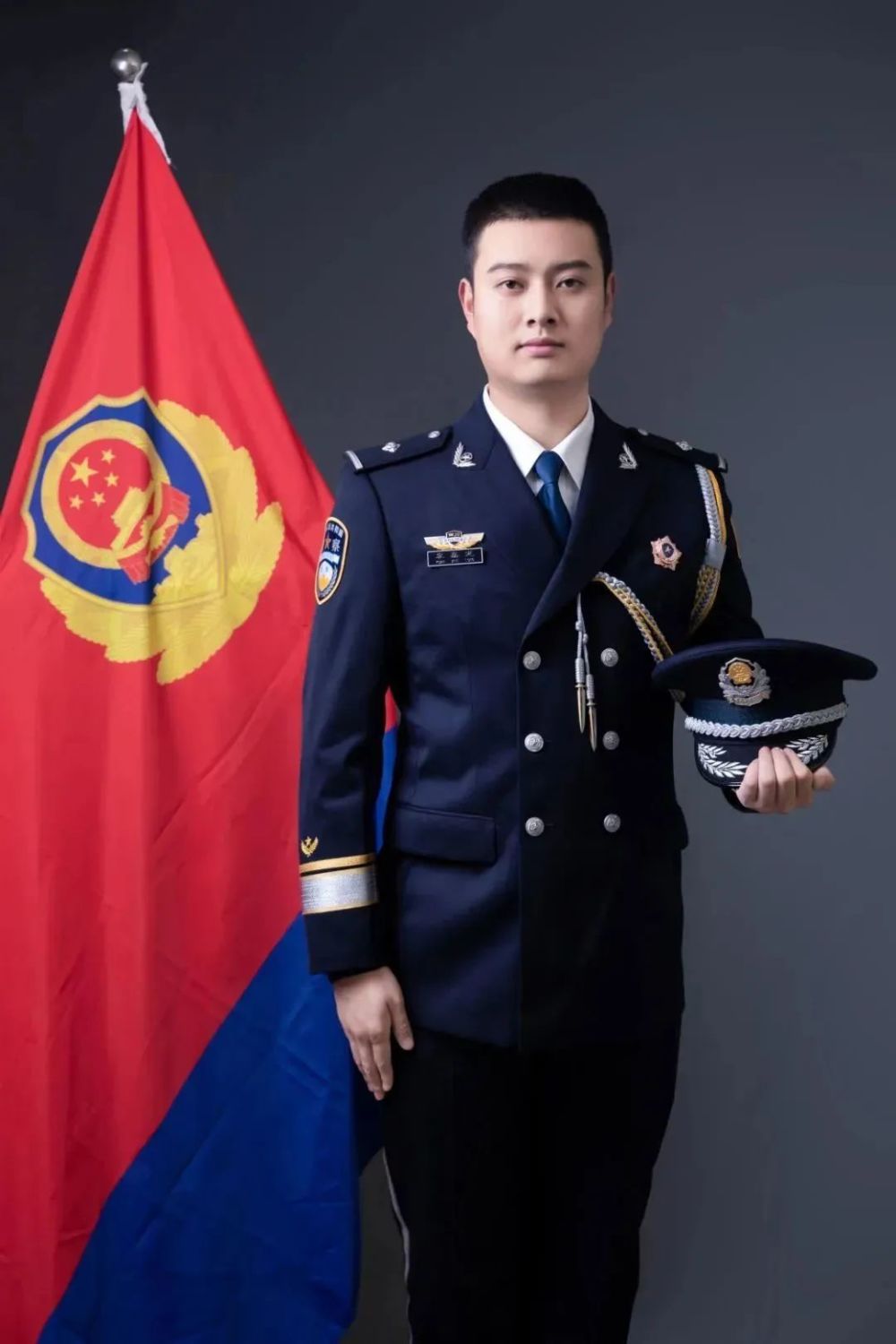 你好警察节当警礼服遇上警察节