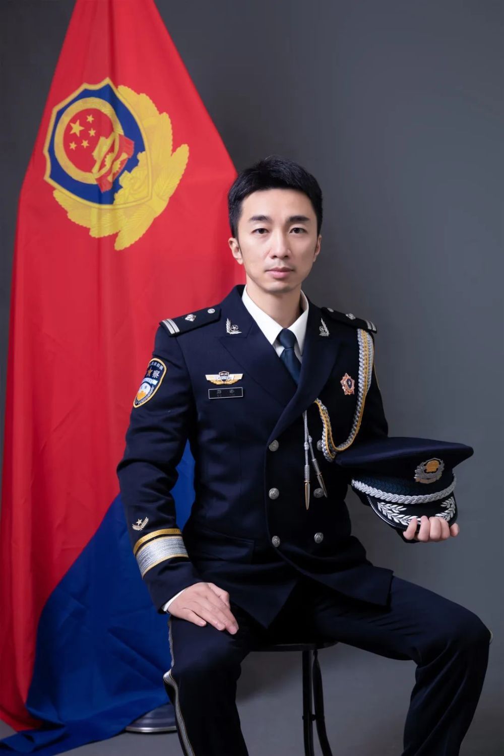 你好警察节当警礼服遇上警察节