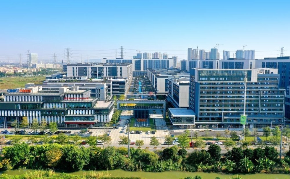 记者近日在顺德中集智谷调研发现,与常见的生产型产业园相比,这个有着