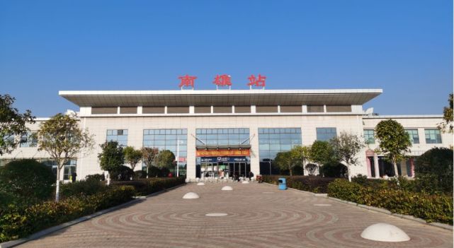 五一假期南雄火车站加开4趟列车