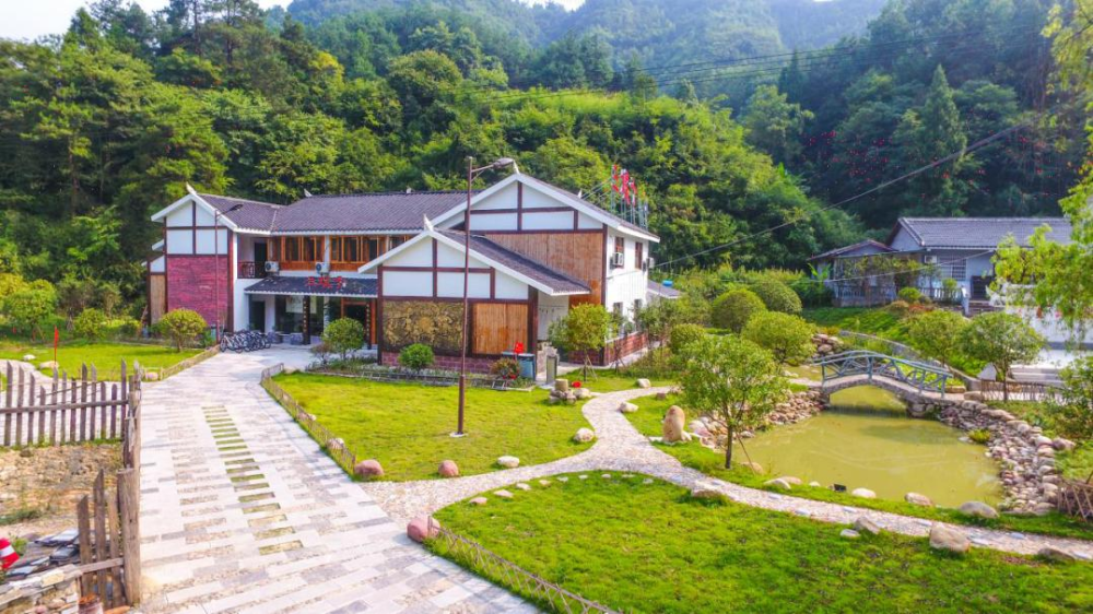 乡村振兴丨张家界美丽屋场扮靓乡村文旅新图景