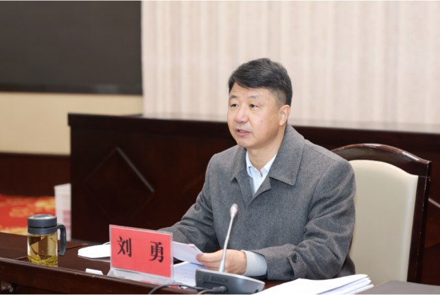 刘勇：深化拓展“四向发力”推动作风革命效能革命的“楚雄实践”_腾讯新闻