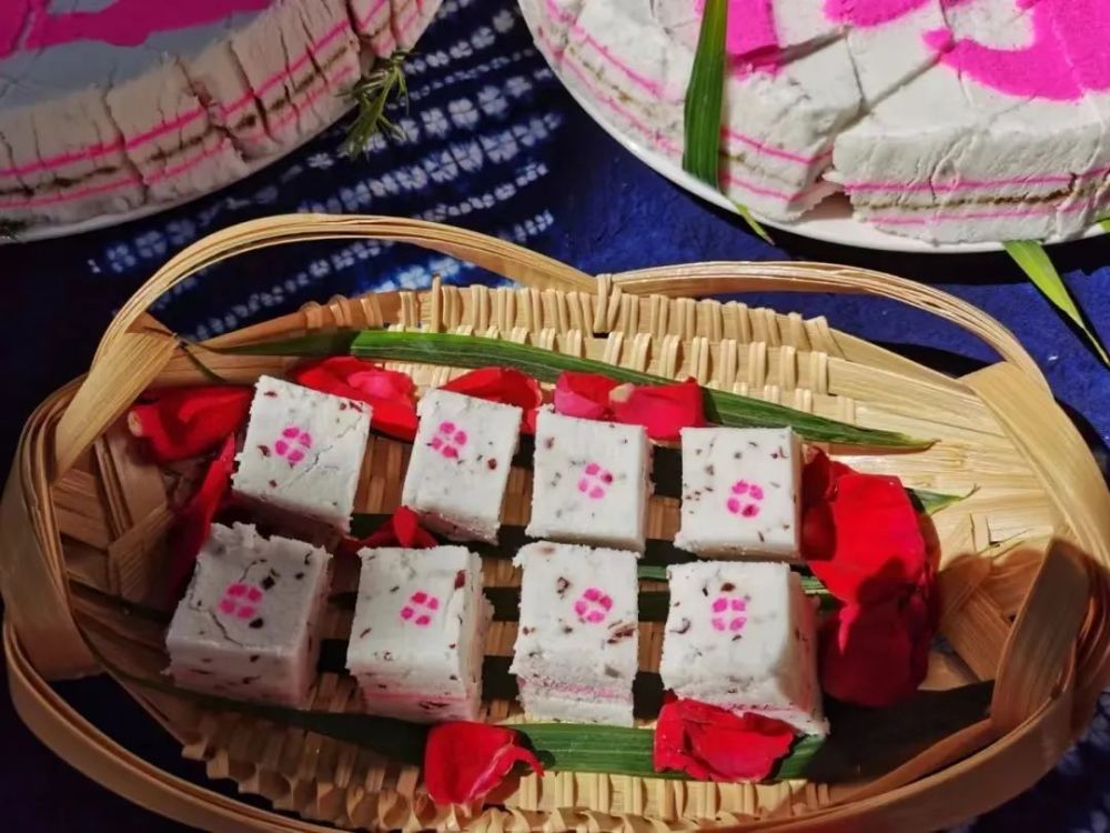 乐享云南|美食·鹤庆米糕_腾讯新闻