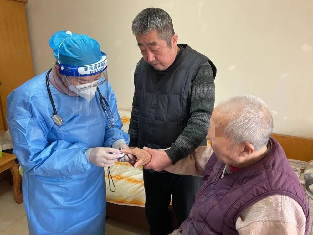 发放血氧仪超2万个！北京海淀加强重点人群居家健康监测