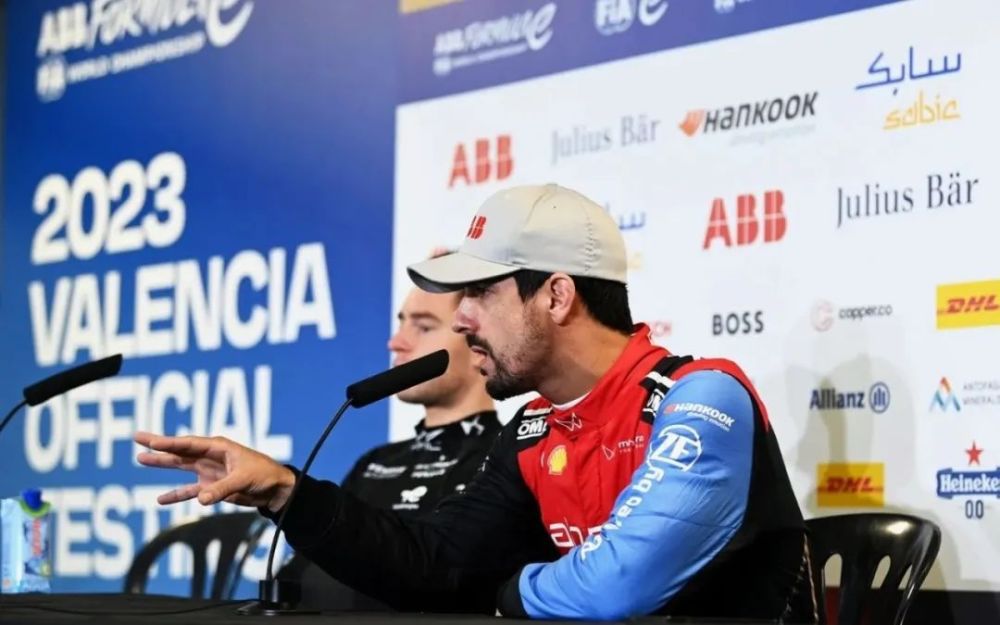 莱科宁宣布赛季结束后退役|不能说再见！莱科宁宣布退役，唯一一位70年代出生的F1车手创造十项历史