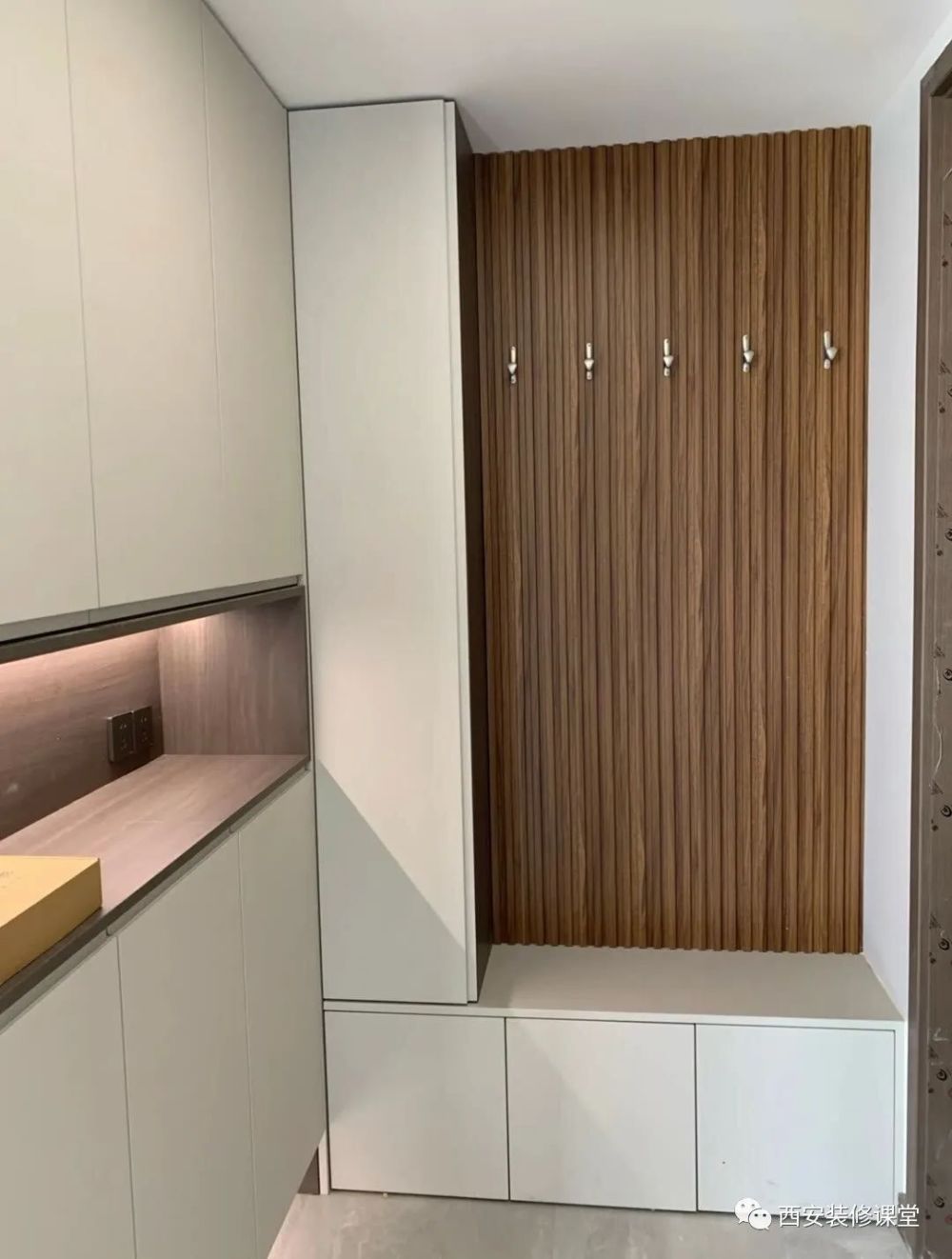 鞋柜能做转角最好满足更多收纳19