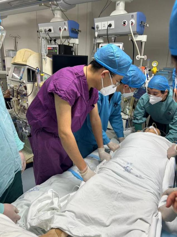 中南大学湘雅二医院体位管理小分队助力患者恢复