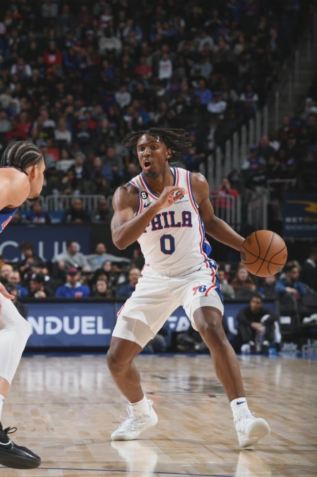 哈登"经济型三双"助76人123-111胜活塞,大湿总算是调养了一场_腾讯