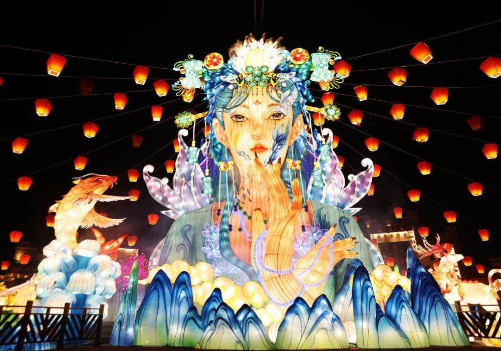 方特东方神画-主舞台夜场大秀祖龙有翼,一飞冲天.